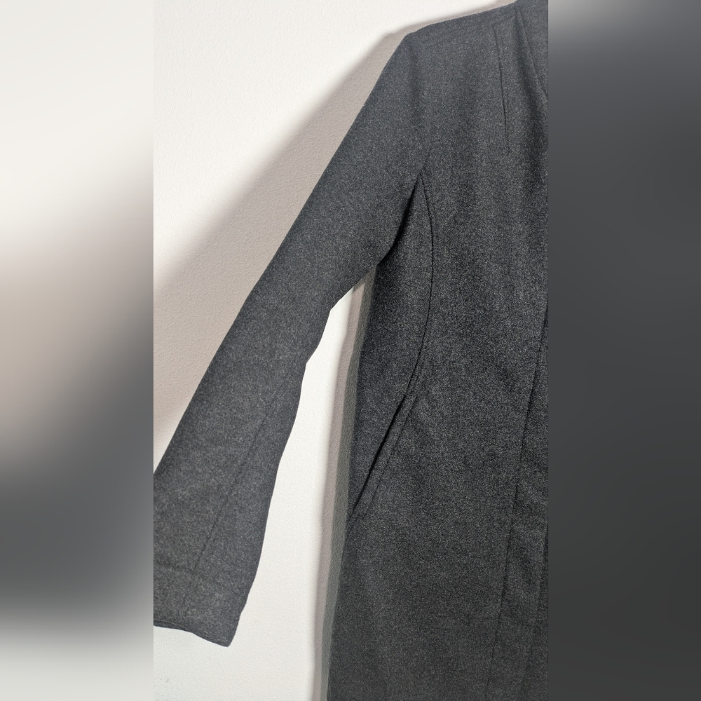 Lululemon Womens Dark Grey Charcoal Fall Wool Jacket Coat Size 4 Like New Preppy - Picture 3 of 10